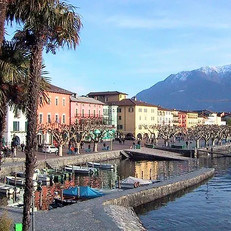 Apartment Panoramic House In A Upon The Green Hills Overlooking Lake Maggiore Oggebbio