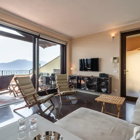 Panoramic House In A Upon The Green Hills Overlooking Lake Maggiore * Oggebbio